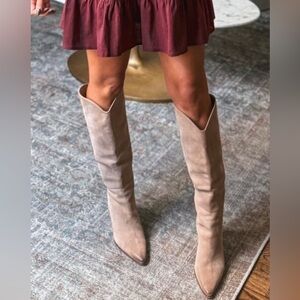Steve Madden NIB Tan Knee-High Women's Boots